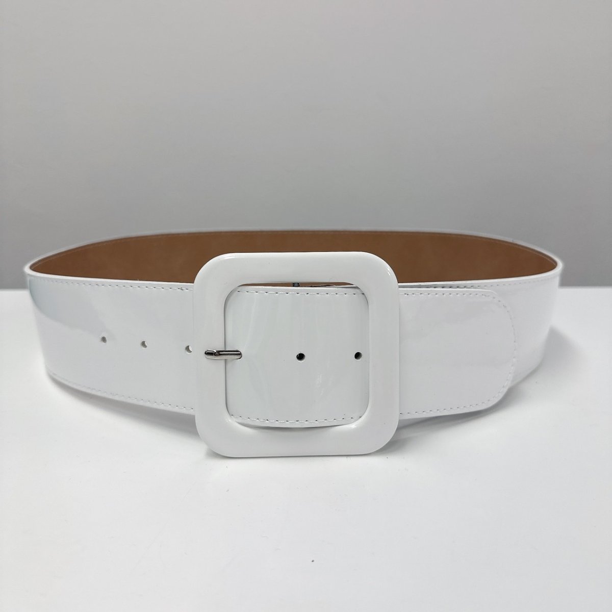 画像2: 6ｃｍ幅のエナメルベルト　オールディーズ衣装などに (2)