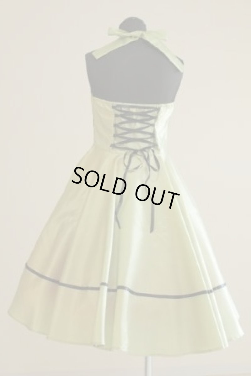 画像4: オリーブグリーンMサイズのみ♪　サテンサーキュラーワンピース☆オールディーズ衣装♪ (4)