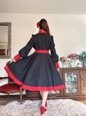 画像3: 【SpiceUp★Groovy】サーキュラー型コート【クイーンブラック（L）】 (3)